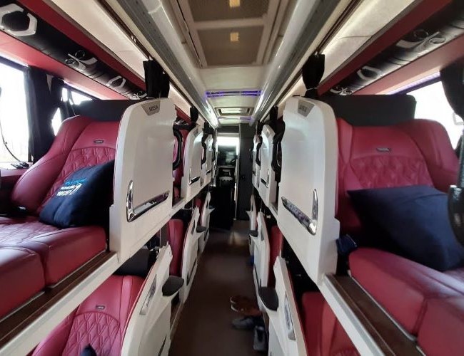 Perjalanan Nyaman di Atas Roda: Menjelajahi Rute Sleeper Bus Denpasar-Surabaya
