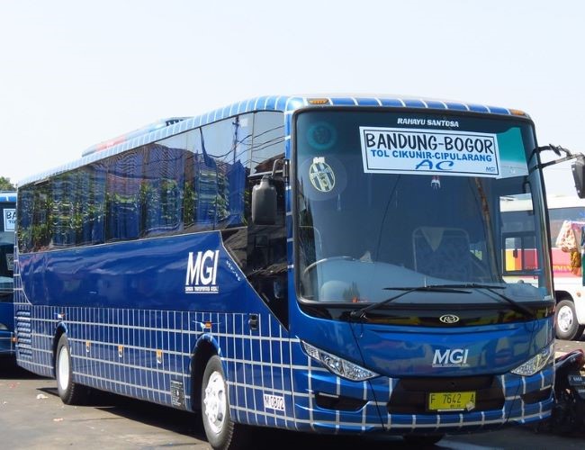MGI Bus Bandung Bogor - Photo by Flickr