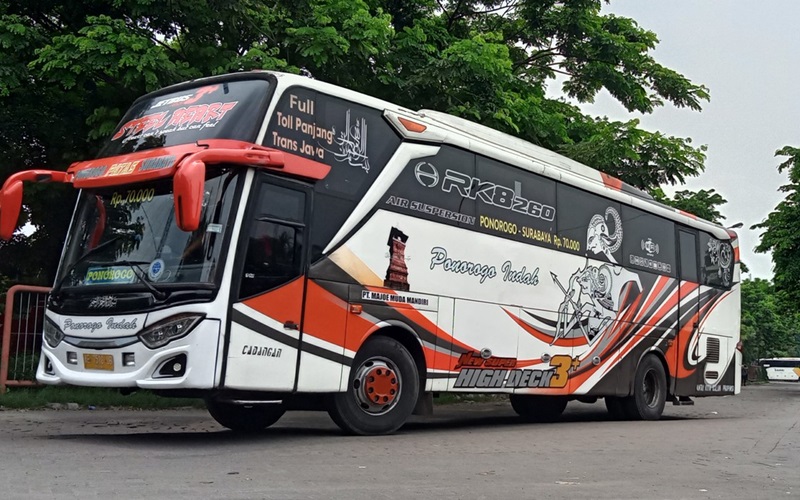 bus surabaya ponorogo